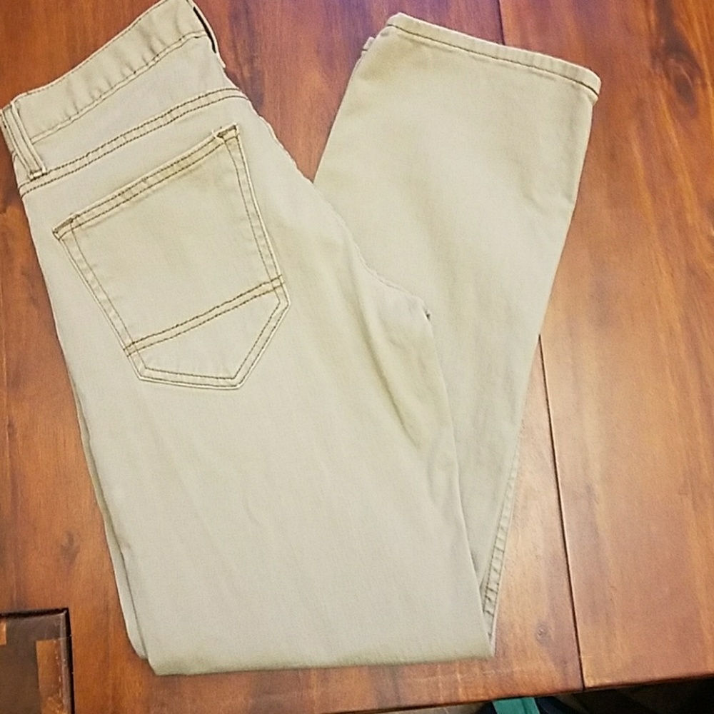 NEW LOWER PRICE Men's Khaki Slim Straight 29 x 30